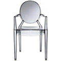 Chaises empilables en acrylique transparent